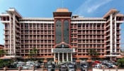 Kerala High Court: നിയനിർമ്മാണത്തിനില്ലെന്ന് സർക്കാർ; അന്ധവിശ്വാസങ്ങളും അനാചാരങ്ങളും അം​ഗീകരിക്കുകയാണോയെന്ന് ഹൈക്കോടതി