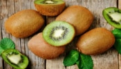 Kiwi Fruit Benefits: ദിവസവും കിവി കഴിക്കാമോ? എത്രെണ്ണം കഴിക്കാം? വിശദമായി അറിയാം...