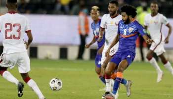 India vs Qatar : ഏഷ്യൻ ചാമ്പ്യന്മാരോട് പിടിച്ച് നിൽക്കാൻ ശ്രമിച്ച് ഇന്ത്യ, പത്ത് പേരായി ചുരുങ്ങിയ ഇന്ത്യ ഖത്തറിനോട് മറുപടിയില്ലാത്ത ഒരു ഗോളിന് തോറ്റു