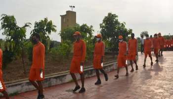 Gulab Cyclone: ഗുലാബ് ചുഴലിക്കാറ്റ് ഇന്ന് വൈകിട്ടോടെ തീരം തൊടും; അതീവ ജാ​ഗ്രതാ നിർദേശം, ദുരന്ത നിവാരണ സേനയെ വിന്യസിച്ചു