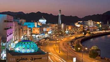 Oman: നിക്ഷേപകര്‍ക്ക് ദീര്‍ഘകാല വിസ  അനുവദിച്ച് ഒമാന്‍  