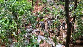  Kerala Rain Crisis : കോട്ടയത്ത് മഴവെള്ള പാച്ചിലിൽ ഒഴുക്കിൽപ്പെട്ട സഞ്ചാരികളെ രക്ഷപ്പെടുത്തി കെഎസ്ആർടിസി ജീവനക്കാർ