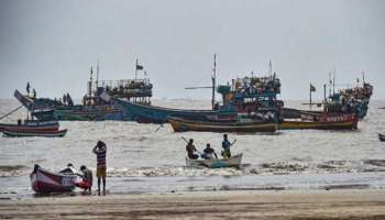 Fishermen Warning | ശക്തമായ കാറ്റിന് സാധ്യത; കേരള-ലക്ഷദ്വീപ് തീരങ്ങളിൽ നവംബർ അഞ്ച് വരെ മത്സ്യബന്ധനം നിരോധിച്ചു