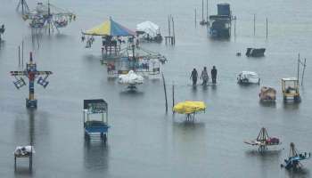 Tamilnadu Rain Alert : തമിഴ്‌നാട്ടിൽ ശക്തമായ മഴ തുടരാൻ സാധ്യത; 20 ജില്ലകളിൽ റെഡ് അലർട്ട് പ്രഖ്യാപിച്ചു