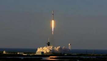 SpaceX | ഒരു വർഷത്തിനുള്ളിൽ ഏറ്റവും കൂടുതൽ വിക്ഷേപണങ്ങൾ, റെക്കോർഡിട്ട് സ്പേസ് എക്സ്, കഴിഞ്ഞ ദിവസം അയച്ചത്  49 ഉപഗ്രഹങ്ങൾ