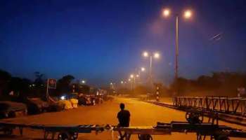 Kerala Night Curfew| കേരളത്തിൽ സ്കൂളുകൾ അടക്കില്ല, രാത്രികാല കർഫ്യൂ ഉണ്ടാവില്ല-കോവിഡ് അവലോകന യോഗം