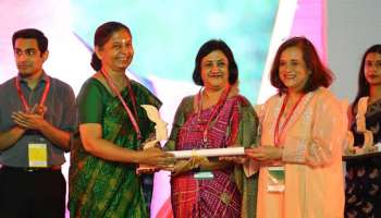 NITI Ayog Awards : വാഴനാര് കൊണ്ട് സാനിറ്ററി നാപ്കിൻ; അമൃതപുരിയിലെ അഞ്ജു ബിസ്റ്റിന് വുമൺ ട്രാൻസ്ഫോമിങ്ങ് ഇന്ത്യ അവാർഡ്