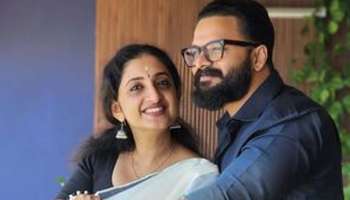 Jayasurya&#039;s Wife : പ്രിയതമയ്‍ക്ക് ജന്മദിന ആശംസകളുമായി ജയസൂര്യ