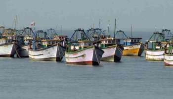 Wind Alert : കനത്ത മഴയും അതിശക്തമായ കാറ്റും; മത്സ്യബന്ധനത്തിന് പോകാന്‍ പാടില്ലെന്ന് നിർദ്ദേശം