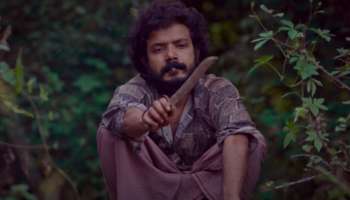 Chattambi Promo Song : &quot;ഇങ്ങാട്ട് നോക്ക് പിച്ചി പൂത്തത്&quot;; ചട്ടമ്പിയിലെ ശ്രീനാഥ്‌ ഭാസി പാടിയ ഗാനമെത്തി