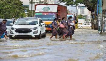 Bengaluru Rain: വെള്ളത്തില്‍ മുങ്ങി സിലിക്കൺ വാലി, നിരവധി ജില്ലകളില്‍ റെഡ്, ഓറഞ്ച് അലേർട്ട്