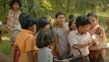 Pallotty 90s Kids : &quot;നാട്ടു പപ്പടം&quot;; പല്ലൊട്ടി 90 സ് കിഡ്സിലെ ഗാനമെത്തി, ചിത്രം ഉടൻ 