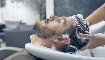 Hair wash Tips: മുടി കഴുകുമ്പോള്‍ ഇക്കാര്യങ്ങള്‍ ശ്രദ്ധിച്ചാല്‍ മുടി കൊഴിച്ചില്‍ പമ്പ കടക്കും..!!