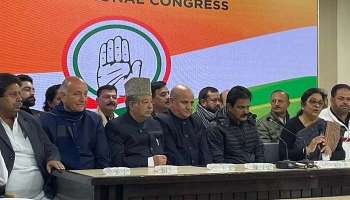 J&amp;K Congress: ജമ്മു കാശ്മീരില്‍ ഒറ്റപ്പെട്ട് ഗുലാം നബി ആസാദ്, 17 മുതിര്‍ന്ന നേതാക്കള്‍ കോണ്‍ഗ്രസില്‍ മടങ്ങിയെത്തി
