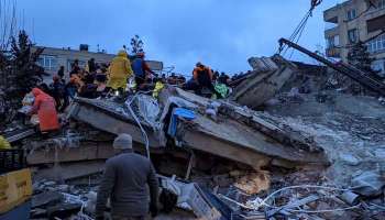 Turkey Earthquake: തുർക്കിയിലേക്കും സിറിയയിലേക്കും സഹായ പ്രവാഹം...ദുരന്ത മുഖത്ത് കൈകോർത്ത് ലോകരാഷ്ട്രങ്ങൾ 