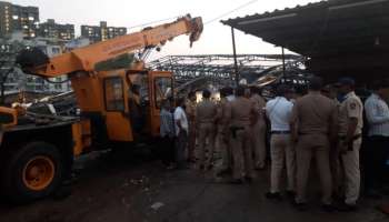 Pune: പൂനെയിൽ പരസ്യ ബോർഡ് തകർന്ന് വീണ് അഞ്ച് പേർ കൊല്ലപ്പെട്ടു