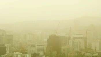 Delhi Air Quality: പൊടിയില്‍ മുങ്ങി ഡല്‍ഹി!! വായു ഗുണനിലവാരം ഏറ്റവും മോശം നിലയില്‍ 