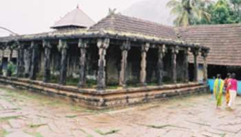 Karkidaka Vavu Bali 2023: കർക്കടക വാവുബലി; തിരുനെല്ലി ക്ഷേത്രത്തിൽ ഒരുക്കങ്ങൾ പൂർത്തിയായി, ക്ഷേത്ര പരിസരത്ത് ​ഗതാ​ഗത നിയന്ത്രണം