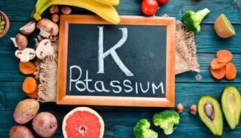Potassium Foods: വാഴപ്പഴം മുതൽ അവോക്കാഡോ വരെ: ആരോഗ്യം വർദ്ധിപ്പിക്കുന്ന 7 പൊട്ടാസ്യം ഭക്ഷണങ്ങൾ