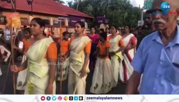 Ganesha idol procession held in Changanassery city was full of devotion