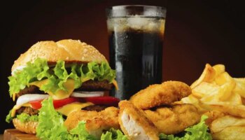 Junk Foods:ഒരു മാസത്തേക്ക് ഈ സാധനങ്ങൾ ഉപേക്ഷിച്ചു നോക്കൂ..! അത്ഭുതങ്ങൾ കാണാം