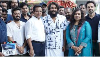 Antony Varghese: ഇനി ഇടി കടലിൽ, റിവഞ്ച് ആക്ഷൻ ഡ്രാമയുമായി പെപ്പെ; ചിത്രത്തിന് പൂജയോടെ തുടക്കം കുറിച്ചു