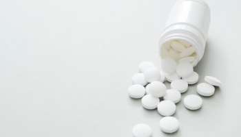 Paracetamol Sales: വർഷം 5000 ആത്മഹത്യകൾ, പാരസെറ്റാമോളോ കാരണം? നിരോധനമടക്കം പരിശോധിക്കാൻ യുകെ