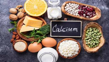 Calcium: കാൽസ്യത്തിന്റെ കുറവ് അനുഭവപ്പെടുന്നുവോ..? ഈ ഭക്ഷണങ്ങൾ കഴിക്കൂ