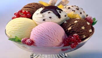 Benefits of Ice Cream: അങ്ങനെയങ്ങ് തള്ളിക്കളയാതേ..! ഐസ്ക്രീം കഴിച്ചാൽ ലഭിക്കും ഈ ​ഗുണങ്ങൾ