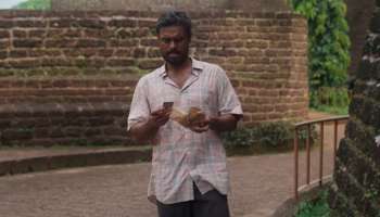 Adrishya Jalakangal Movie : വേറിട്ട ലുക്കിൽ ടൊവീനോ തോമസ്; അദൃശ്യ ജാലകങ്ങൾ ട്രെയിലർ