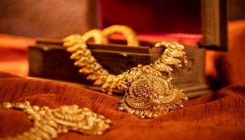 Kerala Gold Rate Today: ക്രിസ്‌മസിന് സ്വര്‍ണം വാങ്ങാന്‍ പ്ലാനുണ്ടോ? വില വീണ്ടും കുതിയ്ക്കാന്‍ സാധ്യത