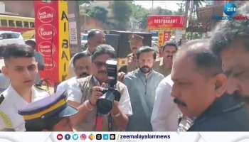 Sequrity Lapse in Governor's Convoy in Kollam