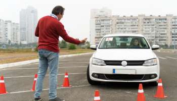 Kerala Driving Test New Rule: വണ്ടി പാർക്ക് ചെയ്ത് കാണിക്കണം, രണ്ട് തരത്തിൽ; ഡ്രൈവിങ്ങ് ടെസ്റ്റിന് ഇനി പൊട്ടുമോ?