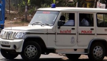 Kerala Police: സ്റ്റേഷനിൽ വിളിച്ചുവരുത്തി കൈവിലങ്ങണിയിച്ച് മർദിച്ചു; പോലീസിനെതിരെ സൈനികന്റെ പരാതി