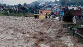 Jammu Kashmir Flood: ജമ്മു കശ്മീരിൽ മിന്നൽ പ്രളയം; അഞ്ചു മരണം
