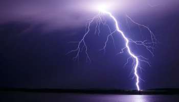 Lightning strike in Malda: പശ്ചിമ ബംഗാളിൽ ഇടിമിന്നലേറ്റ് 12 മരണം; മരണസംഖ്യ ഇനിയും ഉയർന്നേക്കും