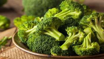 Broccoli Benefits: ദഹനം, രോ​ഗപ്രതിരോധം മുതൽ നിരവധി ​ഗുണങ്ങൾ; ഡയറ്റിൽ ഉൾപ്പെടുത്താം ഈ പച്ചക്കറി