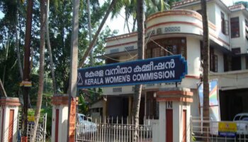 Women&#039;s Commission: വനിതാ ഓട്ടോറിക്ഷ ഡ്രൈവറെ മര്‍ദിച്ച സംഭവം; വനിതാ കമ്മിഷന്‍ സ്വമേധയാ കേസെടുത്തു 