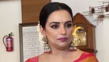 Shweta Menon: &#039;പവർ ​ഗ്രൂപ്പ് ഉണ്ടാകാം അതിൽ സ്ത്രീകളും ഉണ്ടാകാം, കരാർ ഒപ്പിട്ട ഒമ്പത് ചിത്രങ്ങൾ നഷ്ടമായിട്ടുണ്ട്&#039;; വെളിപ്പെടുത്തലുമായി ശ്വേത മേനോൻ