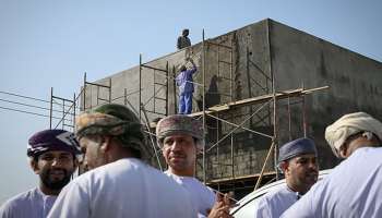 Job Vacancy In Oman: ഒമാനില്‍ വിവിധ സര്‍ക്കാര്‍ ഏജന്‍സികളില്‍ നിരവധി ജോലി ഒഴിവുകള്‍