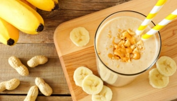 Peanut Butter Smoothie: അഞ്ചു മിനിറ്റിൽ ഒരു ഹെൽത്തി സ്മൂത്തി; എളുപ്പത്തിൽ തയ്യാറാക്കാം 'പീനട്ട് ബട്ടർ സ്മൂത്തി'!