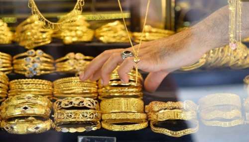 Gold rate in Kerala: അമ്പോ! കുതിച്ചുയർന്ന് സ്വർണ്ണവില; പവന് ഇന്ന് കൂടിയത് 440 രൂപ