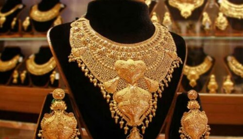 Kerala Gold Rate: നേരിയ ആശ്വാസം! സ്വർണവില ഇടിഞ്ഞു; ഇന്നത്തെ സ്വർണനിരക്കറിയാം