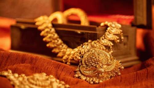 Kerala Gold Price: പൊന്നും വിലയല്ല, പൊള്ളും വില..! റെക്കോർഡ് നിരക്കിലേക്ക് വീണ്ടും കുതിച്ച് സ്വർണ്ണം