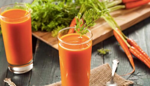Carrot Juice: ക്യാരറ്റ് ജ്യൂസിനൊപ്പം ഇവ കൂടി ചേർത്ത് കുടിച്ചോളൂ; ​ഗുണങ്ങളേറും