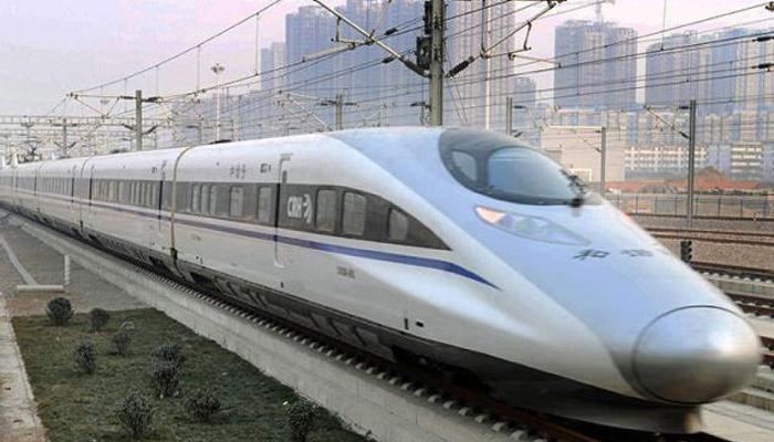 ഇന്ത്യയില് ആദ്യ ബുള്ളറ്റ് ട്രെയിൻ 2024ന് ഓടിത്തുടങ്ങും ഇന്ത്യയില് ആദ്യ ബുള്ളറ്റ് ട്രെയിൻ 2024ന് ഓടിത്തുടങ്ങും