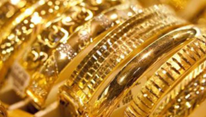 നോട്ടുകള് അസാധുവാക്കല്: കൊച്ചിയില് ജ്വല്ലറി ഷോപ്പുകളില് വന്തോതില് കച്ചവടം;15 ജ്വല്ലറികള്ക്കെതിരെ കസ്റ്റംസ് അന്വേഷണം നോട്ടുകള് അസാധുവാക്കല്: കൊച്ചിയില് ജ്വല്ലറി ഷോപ്പുകളില് വന്തോതില് കച്ചവടം;15 ജ്വല്ലറികള്ക്കെതിരെ കസ്റ്റംസ് അന്വേഷണം