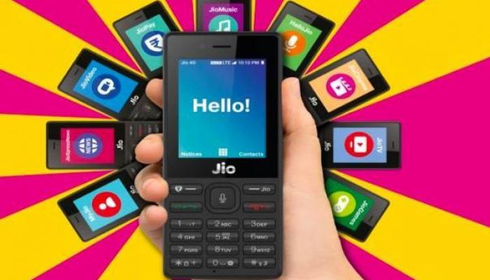 പ്രീബുക്കിംഗിന് ആളുകള് ഇടിച്ചുകയറി; ജിയോ വെബ്സൈറ്റ് പ്രവര്ത്തനരഹിതമായി പ്രീബുക്കിംഗിന് ആളുകള് ഇടിച്ചുകയറി; ജിയോ വെബ്സൈറ്റ് പ്രവര്ത്തനരഹിതമായി