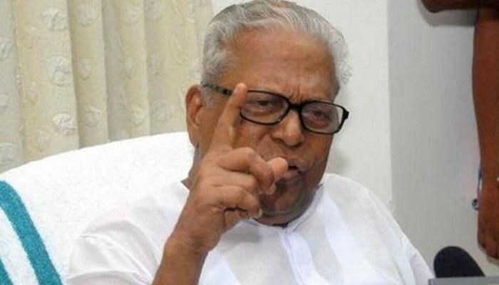 ഉമ്മന്ചാണ്ടിയും യുഡിഎഫ് നേതാക്കളും ജനങ്ങളോട് മാപ്പ് പറഞ്ഞ് പൊതുപ്രവര്ത്തനം അവസാനിപ്പിക്കണം: വി എസ് ഉമ്മന്ചാണ്ടിയും യുഡിഎഫ് നേതാക്കളും ജനങ്ങളോട് മാപ്പ് പറഞ്ഞ് പൊതുപ്രവര്ത്തനം അവസാനിപ്പിക്കണം: വി എസ്