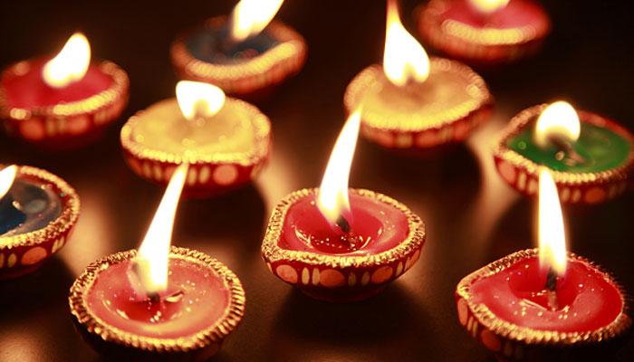 ഉത്തരേന്ത്യയില് ഇന്ന് ദീപാവലി; ആശംസകള് നേര്ന്ന് പ്രധാനമന്ത്രി ഉത്തരേന്ത്യയില് ഇന്ന് ദീപാവലി; ആശംസകള് നേര്ന്ന് പ്രധാനമന്ത്രി